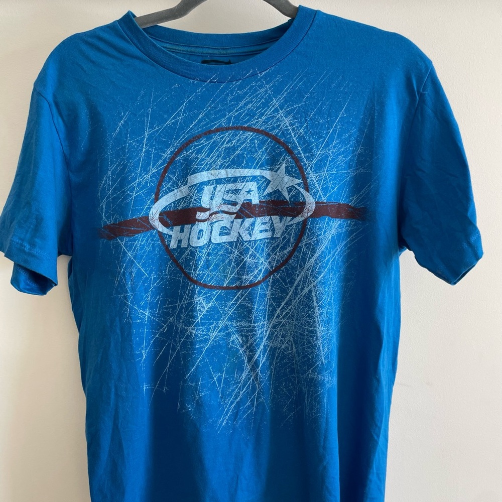 USA hockey tee